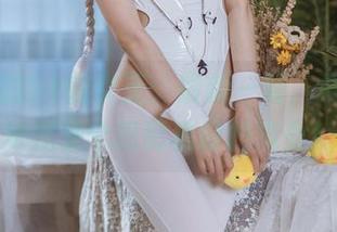 美图中的51酱女王：最新一辑，真相是...她就是个摄影机前的魔女！