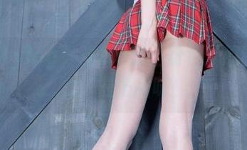 Beautyleg - 当Lia遇上粉色：原图的魅力，慢慢品味！