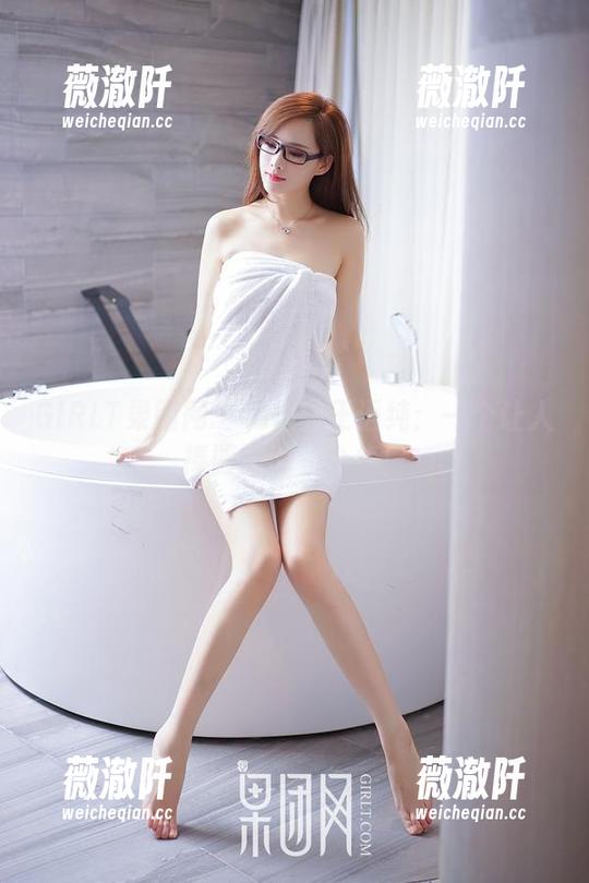 GIRLT果团网 - 棉袜和王语纯：一个让人捧腹的观看合集！