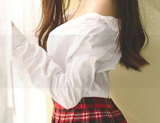 GIRLT果团网 - 游泳不如看莫雅淇泳装写真，分享“泳”来之不易的魅力！