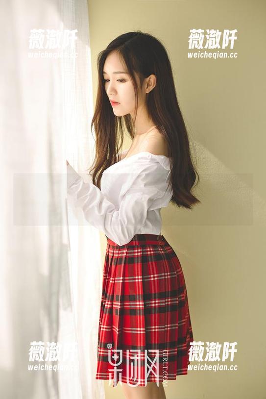 GIRLT果团网 - 游泳不如看莫雅淇泳装写真，分享“泳”来之不易的魅力！