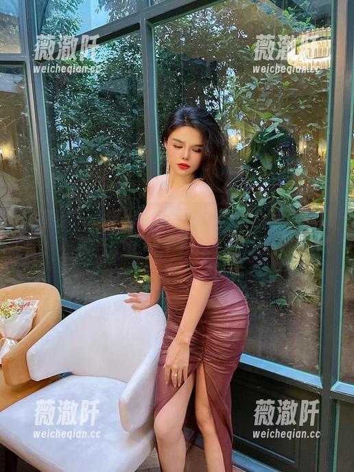 微密圈 - Jessie婕西姐姐的最新写真合集：妆容一个比一个会撩，快来围观！