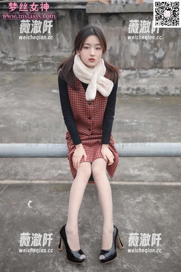 MSLASS梦丝女神 - 私房里的灵灵，经过学习后的她，感觉有人在低语！