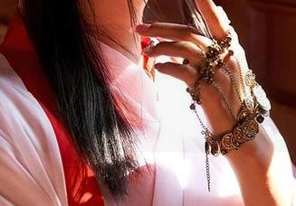 MiiTao蜜桃社 - 揭开校服的神秘面纱：李颖诗写真集资源大放送！