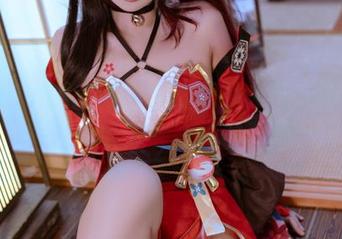下载Quan冉有点饿的恶堕小恶魔图集，一起体验这种奇怪的渴望？