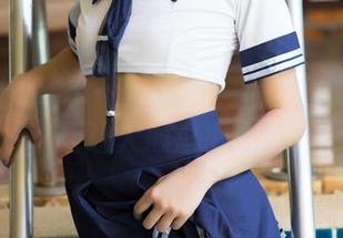 TGOD推女神 - 张美荧学姐：这写真简单到让人心里揪心！