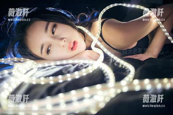 TGOD推女神-梁莹Sugar TGOD推女神 - 宅家也能在线享受,梁莹Sugar的天台写真让我心跳加速!