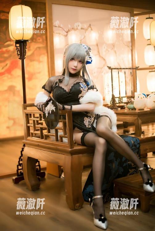 Tomoyo酱的那一瞬，碧蓝航线里的奥古斯特女仆套图，哇，有点小心动！