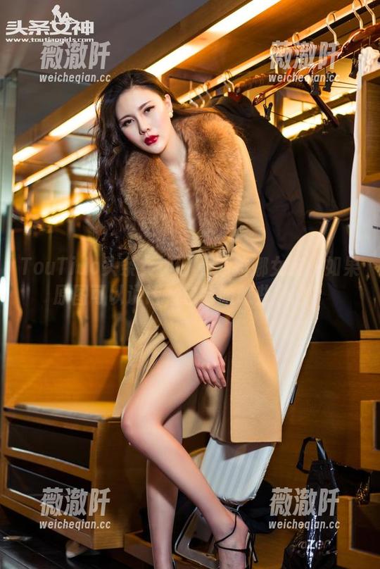TouTiao头条女神 - 曼苏拉娜女友：如果原图可以说话，它会咕哝些什么？