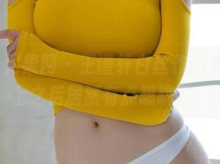 UGirls尤果网 - 王谨轩白丝作品来了，穿上之后居然有点想跳舞！