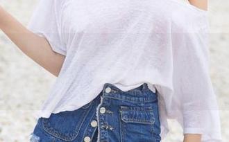 UGirls尤果网 - 水手服的另一种解读，艾小青写真集下载，感受一下欲盖弥彰！