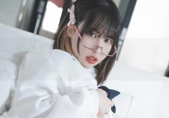 Uhye(이유혜)的PureMedia，不只是美图，简直是一种心情，一种让人窒息的绝妙状态