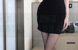 Xiuren秀人网 - 美足图鉴：FoxYini孟狐狸的写真，史上最迷人的足迹！