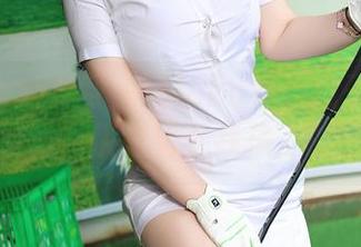 Xiuren秀人网 - Mieko林美惠子黑丝原图限时放送，快来看看我换上的新肤色！
