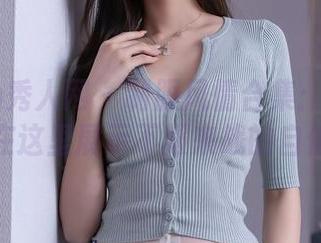 Xiuren秀人网 - 制服风情合集：UU阿文在这里展示不服来战的自信