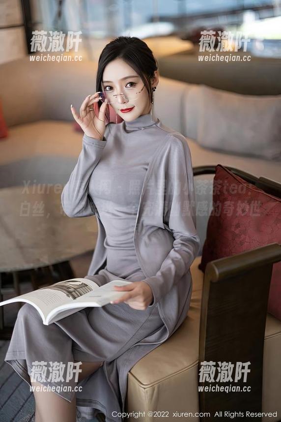 Xiuren秀人网-小茶茶tea Xiuren秀人网 - 照片里的小茶茶tea:白丝,带你走进一个充满幽默感的奇妙世界!