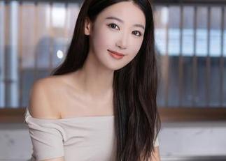 Xiuren秀人网 - 想要福利？看看陈雅漫VICKY的清纯作品，一点也不逊色
