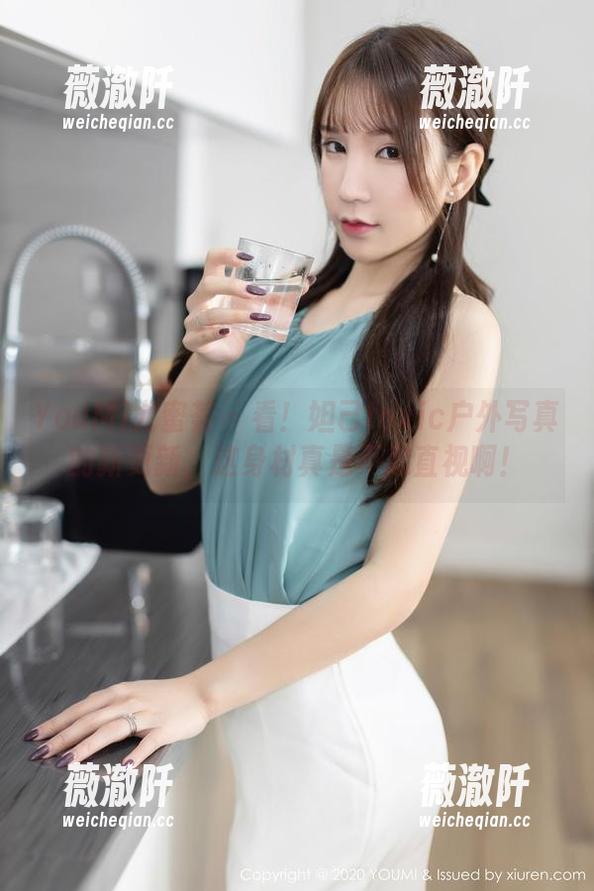YouMi尤蜜荟-妲己toxic YouMi尤蜜荟 - 看!妲己toxic户外写真的新更新,这身材真是不忍直视啊!