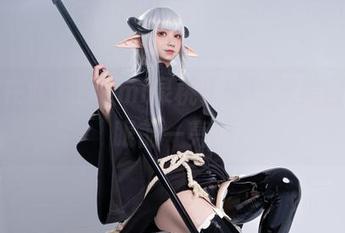 天使在此，izumi泉桃子的壁纸美图让人眼前一亮！