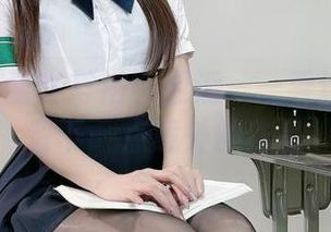 当miko酱吖与浴缸邂逅——看这张原图留下一点意外的作品