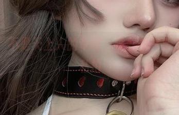 “空姐”不是天上人的专利，来看看一笑芳香沁的私拍