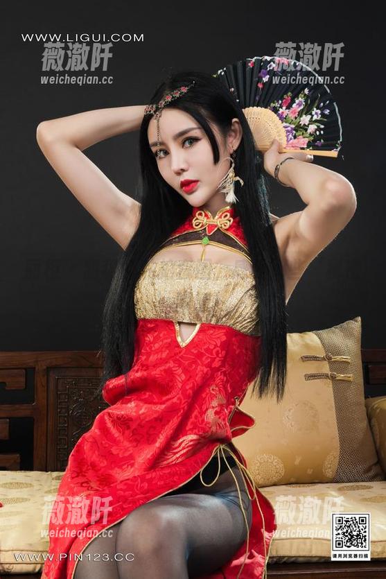 丽柜 - 甜甜的私拍套图，感受那些‘秘密’瞬间！