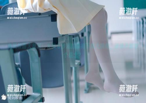 兔玩映画大放送：大凤与沙恩的旗袍下载大挑战，谁说不能留个悬念？
