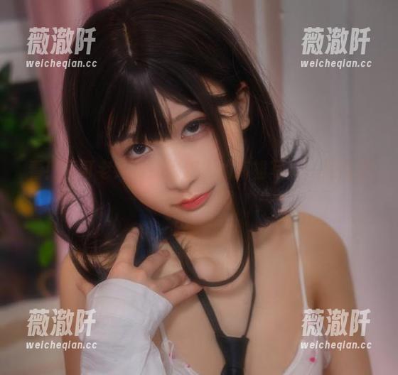 看！可可老师与旗袍双人的高雄写真，美图心动无止境