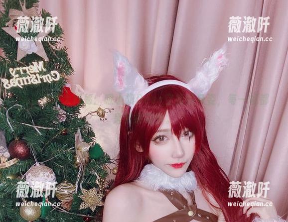 高清图包大揭秘：啾小妍Deer空姐的身姿，每一帧都是致命吸引。