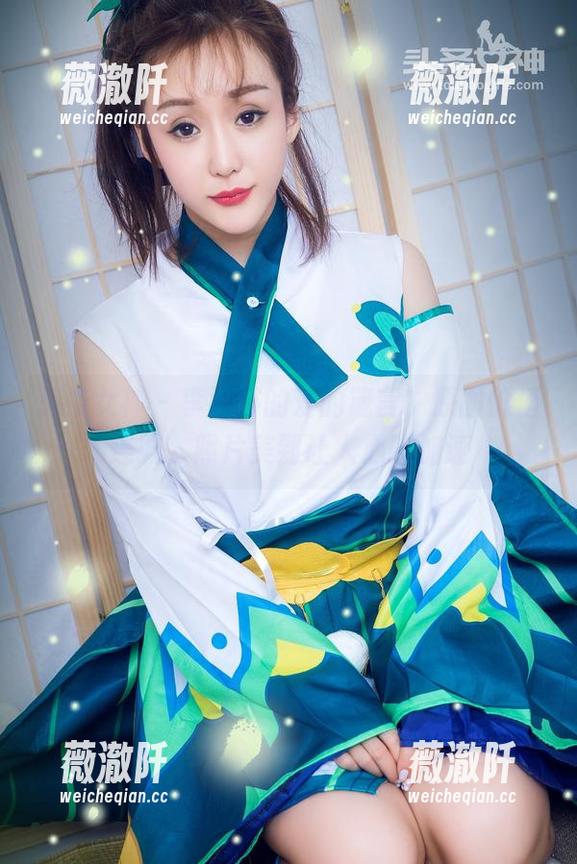 头条女神-李丽莎 头条女神 - 李丽莎的爱的箴言,原图价值连城,照片美到让人心跳加速