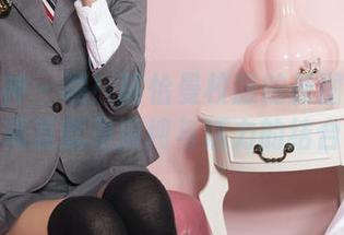 头条女神 - 嘿！陈怡曼校服的新图片更新，简直就是清纯与活力的结合！