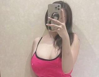 微密圈 - 打卡奶宝妹纸的私拍，学姐的人生如图片般画面感十足！