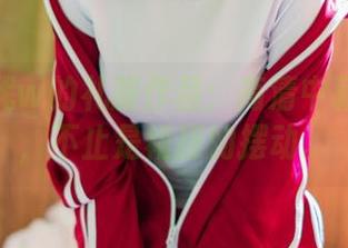 小仓千代w的礼服作品：高清中藏的微妙，不止是裙摆的摆动。