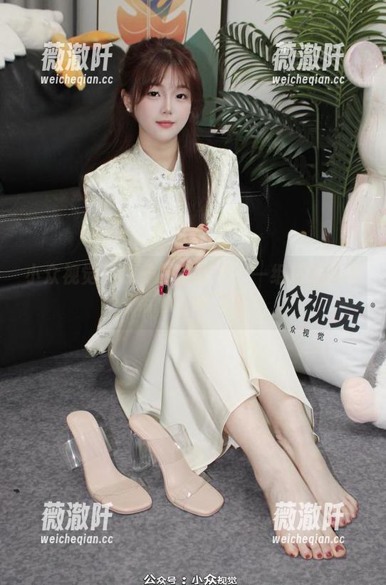 小众视觉 - 惠子的空姐梦：一组高清图集，带你云端漫游！