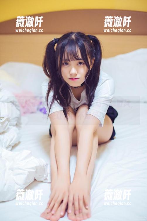 小野妹子w的写真，长腿晃动间的微风，真是让人目不暇接！