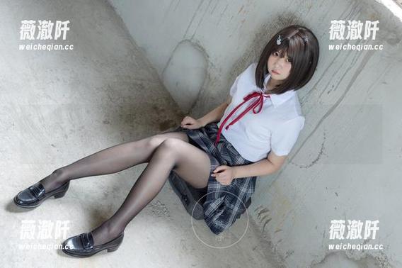 少女秩序 - 乐栀校园：当青春不再安静，写真里有多少感动和搅动