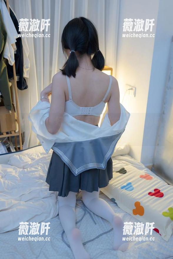 少女秩序 - 好想把晞可的睡衣作品里的每个角落都看个遍，这福利真是太贴心了！
