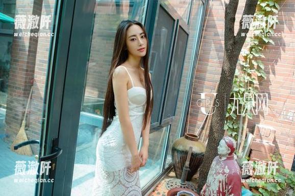 尤果网-李凌子 尤果网 - 李凌子毛衣作品集:从厚重到轻盈,果然是毛衣的魔力。
