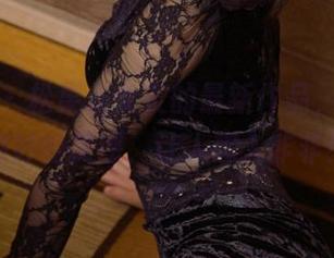 尤果网 - 松果儿女友的最新作品，分享这微妙的美感，让人想入非非！
