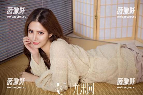 尤果网 - 说真的，颜爱泽的美腿写真值得再三分享，谁还不爱看呢？