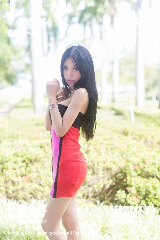 推女神 - 梦娜Vanessa的夏日更新，透过美图感受阳光的热情！