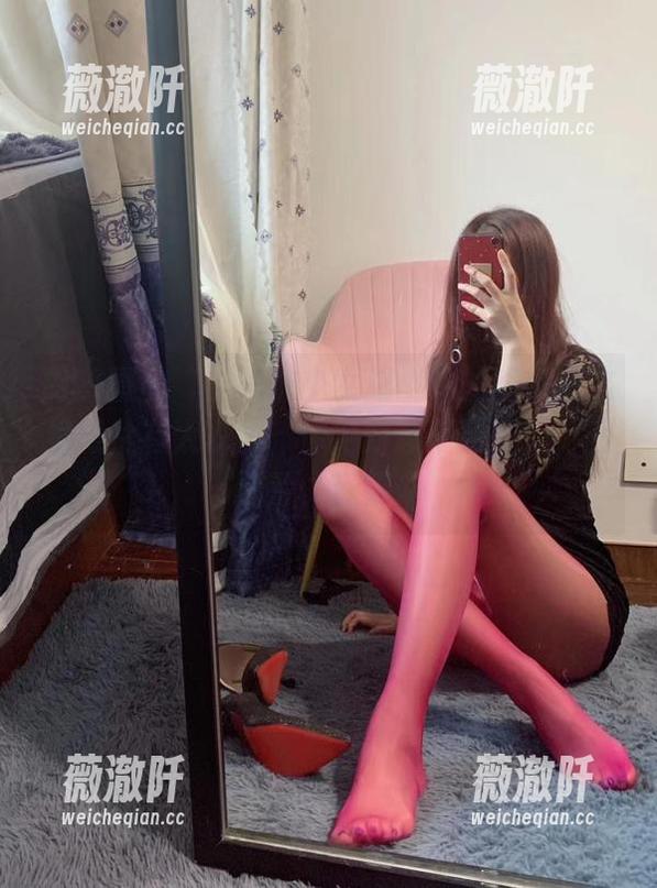 微密圈 - “当提袜少女遇上她的眼镜：这组照片有太多的‘你绝对想不到’！”图片，资源