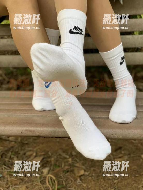 无敌哒小姨妈 微密圈 - 定制朋友圈玩法:无敌哒小姨妈的作品第二部分,准备好迎接新鲜感了吗?