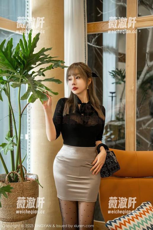 星颜社 - 私拍合集——张灵儿的厨娘任务：美食与美丽的完美融合！