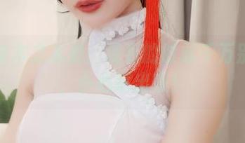 蕾丝与木之本果：观看的时候千万别喝水，小心喷出来！