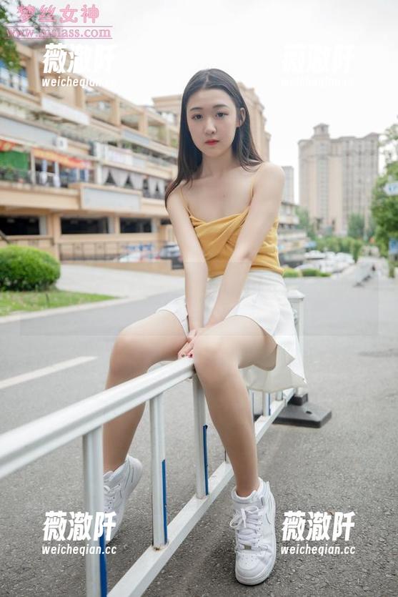 梦丝女神-玥玥 梦丝女神 - 黑白之魅:玥玥的图库作品不容错过