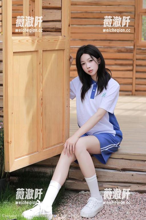 秀人网 - 又来一波！乔一一最新学姐写真更新，超期待的呢！