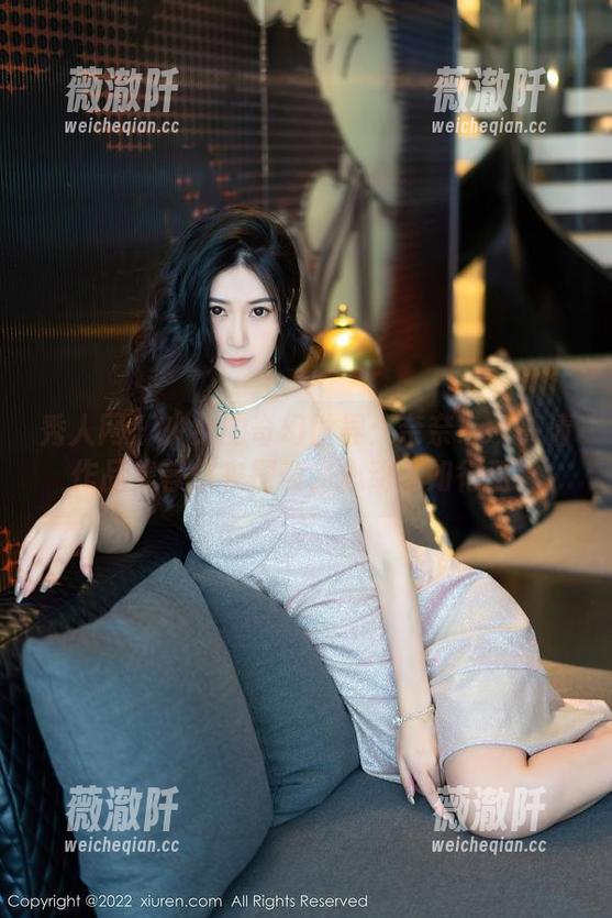 秀人网 - 少女的奇幻世界：奈奈Fox高清作品集等你来探索，心动不如行动！