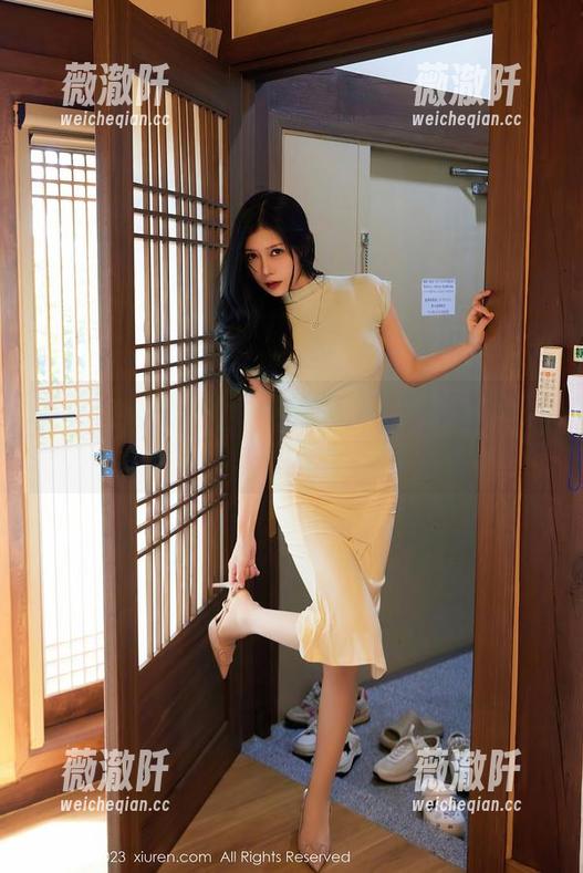 秀人网 - 心妍公主，黑丝写真，这visual的冲击我该如何承受？