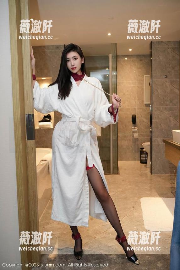 秀人网 - 绮里嘉ula这厨娘真会玩，高清写真等你下载，让我们一起吃眼福！